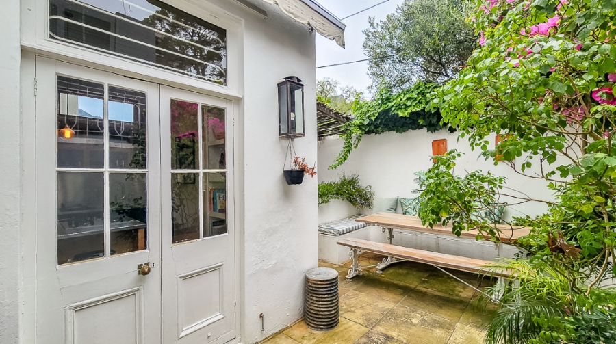 3 Bedroom Property for Sale in Tamboerskloof Western Cape